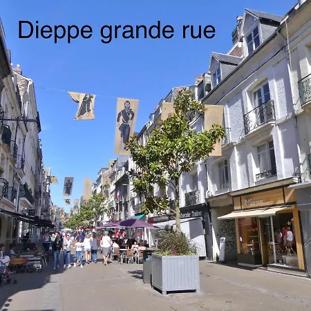Ferienhaus Maison Avec Jardin 4 A 5 Personnes *